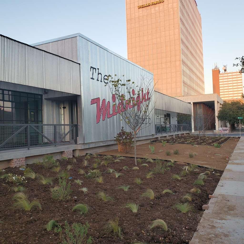 Cotton Court Hotel, By Valencia Hotel Collection Lubbock Extérieur photo